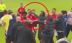 Cầu thủ Chelsea thoát án